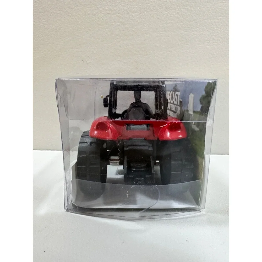 Free Wheeling Red Farm‎ Die CastTractor  ~ 3.5  L x 2.5  W x 2.5  T - NEW